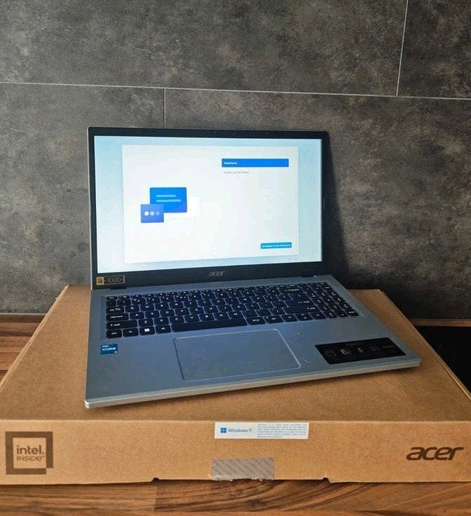 Acer Aspire 3 15, Met videokaart, 2 tot 3 Ghz, 15 inch, 8 GB
