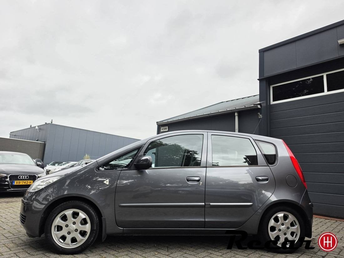 Mitsubishi Colt - 1.3 Invite/Aut/81Nap/DealerOh/5Drs/Trekhaa, Auto's, Mitsubishi, Automaat, Gebruikt, Colt, Bedrijf