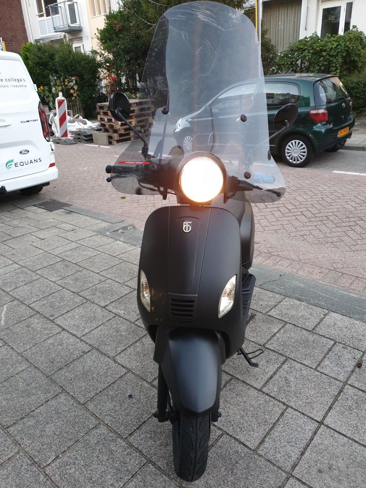 Scooter Onderhoud, Reparatie, Inkoop & Verkoop - Tweewielers, Ophalen of Verzenden
