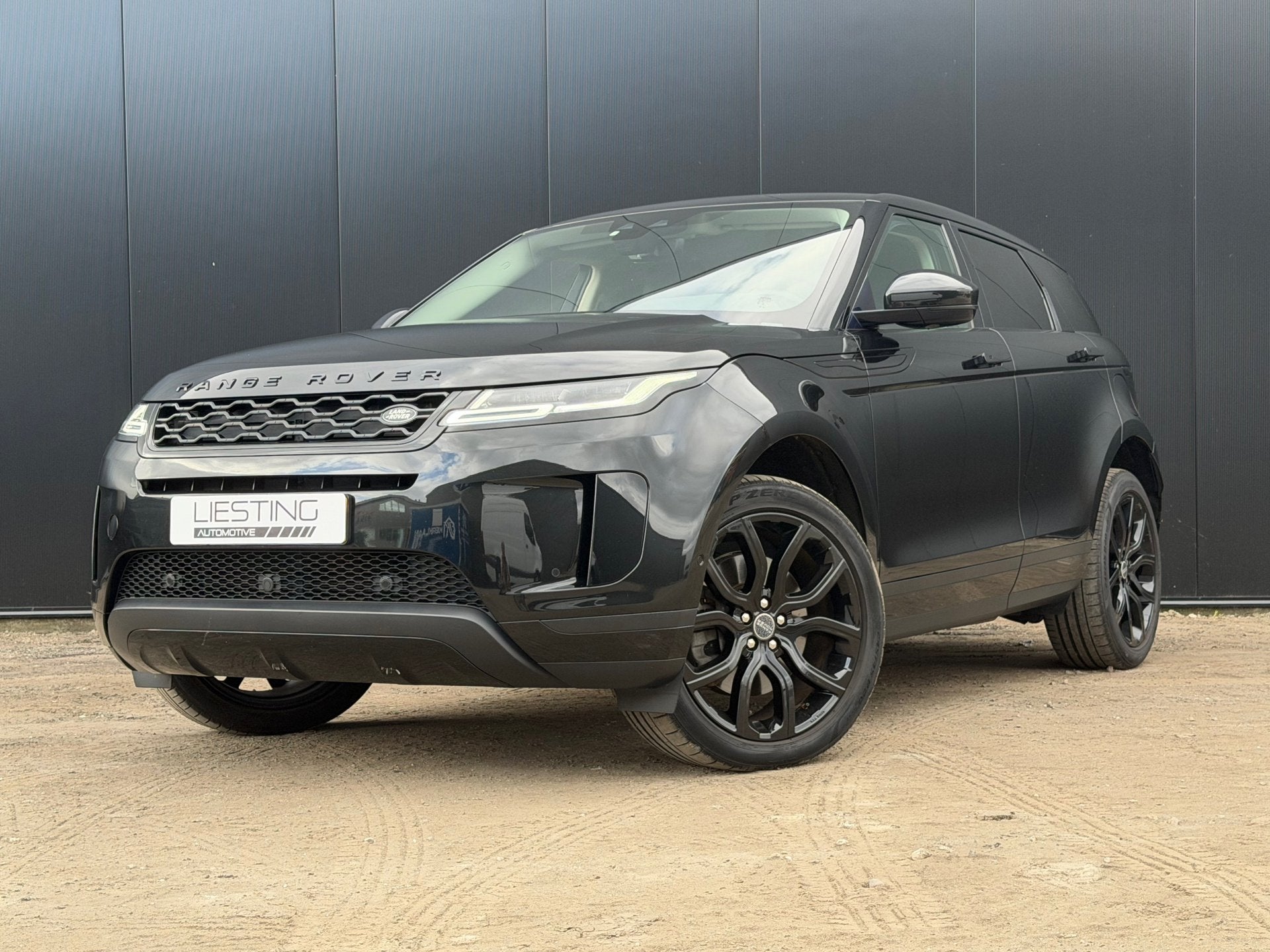 Land Rover Range Rover Evoque 1.5 P300e AWD Autobiography, Auto's, Dealer onderhouden, Zwart, Bedrijf, Vierwielaandrijving