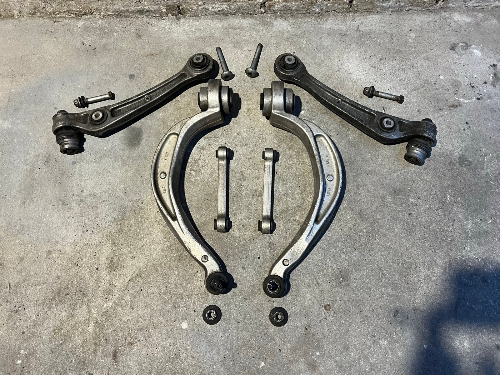 Audi A4 B8 Draagarmen Set (8K0407156B, 8K0407696F), Ophalen of Verzenden, Gebruikt, Audi