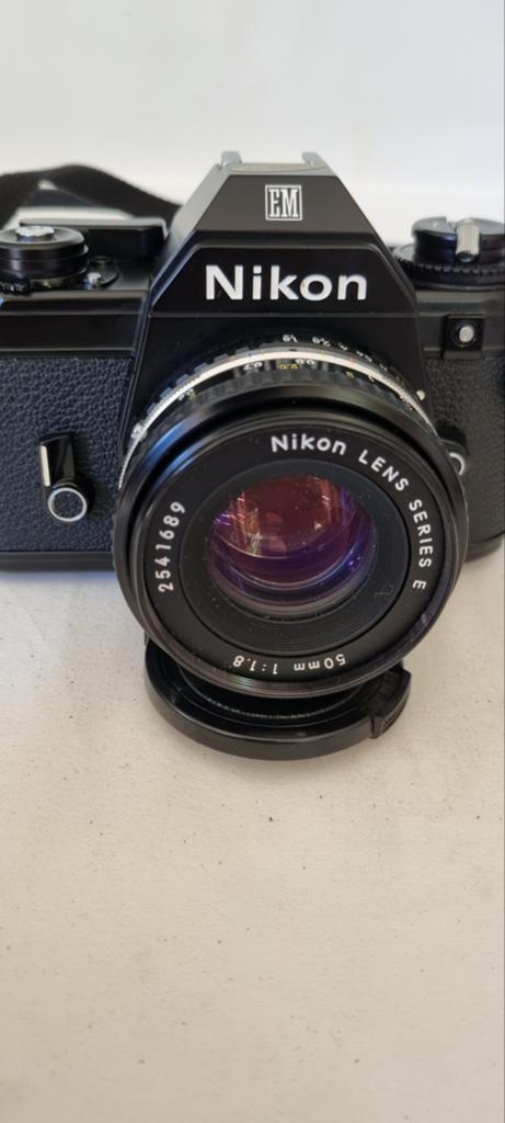 Nikon EM spiegelreflexcamera met 50mm f/1.8 lens, Ophalen of Verzenden, Gebruikt, Spiegelreflex, Nikon