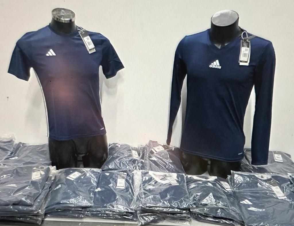 sportkleding adidas shirt short, Ophalen, Overige kleuren, Nieuw, Overige maten