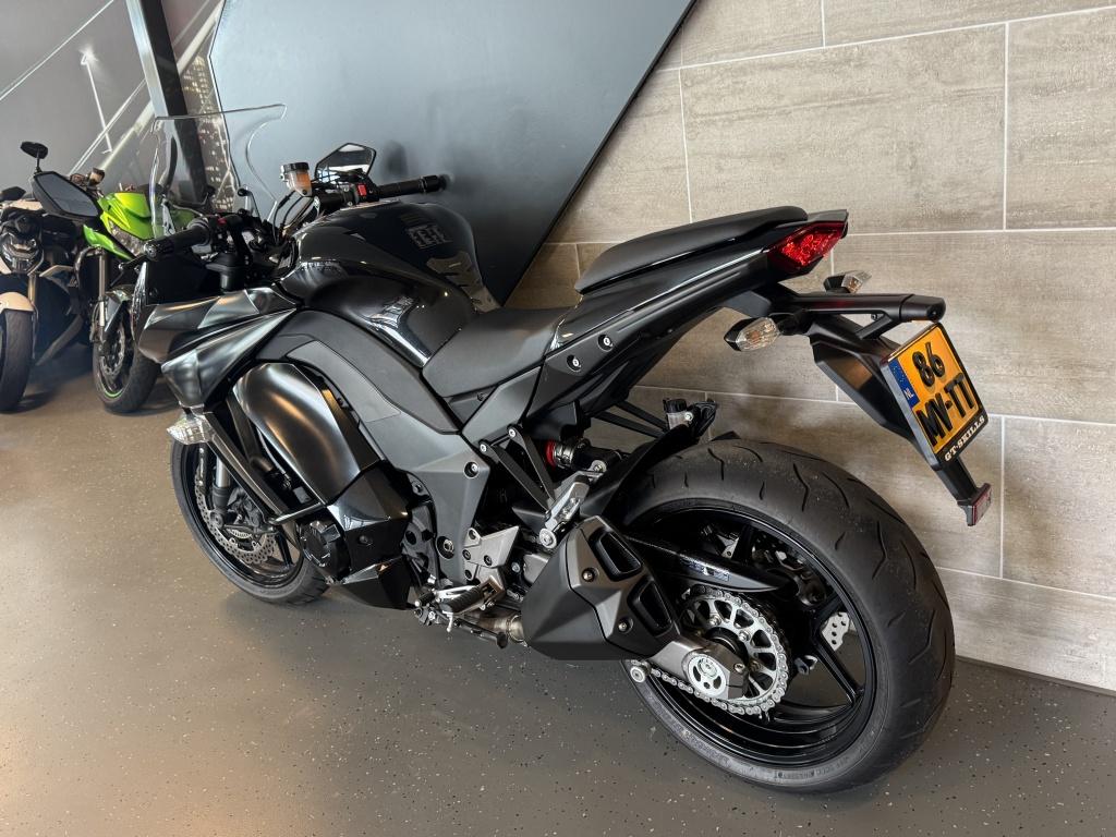 Kawasaki Tour Z 1000 SX ABS (bj 2015), Motoren, 1-1, Kawasaki‑cho
673‑8666  Akashi‑shi, JP, Kawasaki, Bedrijf, Meer dan 35 kW