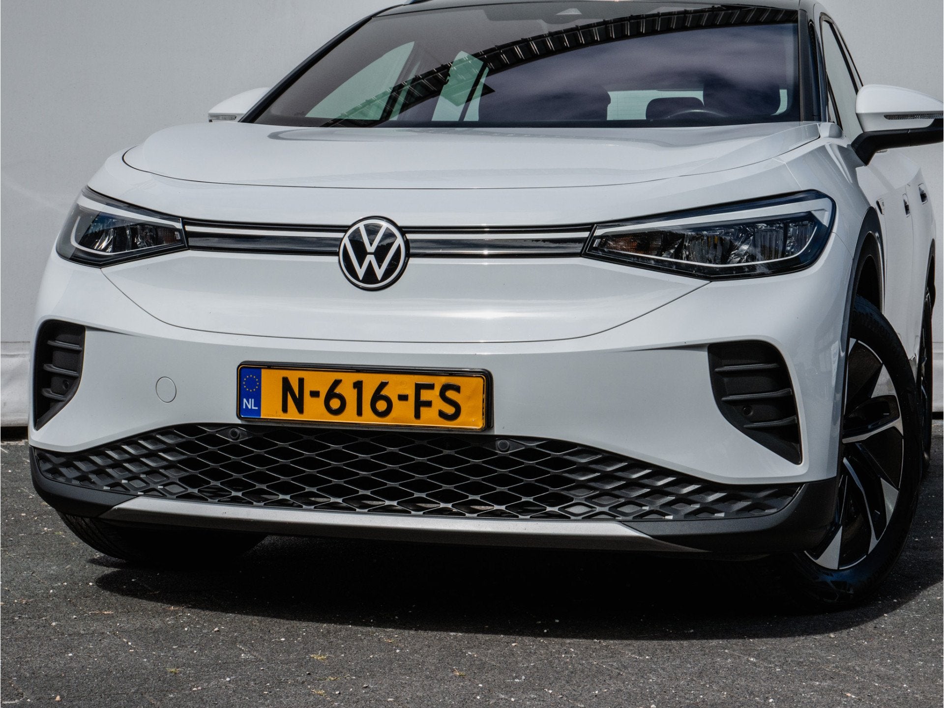 Volkswagen ID.4 Life 77 kWh SOH 92% Stuur+stoelverwarming/ A, Automaat, Automatische klimaatregeling, Gebruikt, Zwart