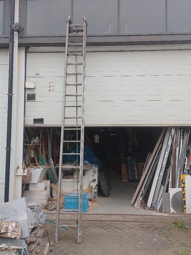 ladder, Doe-het-zelf en Verbouw, Ladders en Trappen, Ophalen, Zo goed als nieuw, Ladder, 4 meter of meer