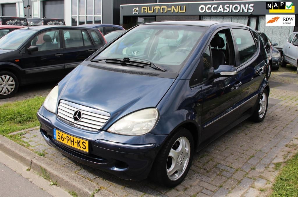 Mercedes-Benz A-klasse 160 Avantgarde Lang Climate Cruise Le, Auto's, Mercedes-Benz, Voorwielaandrijving, Zwart, Leder en Stof