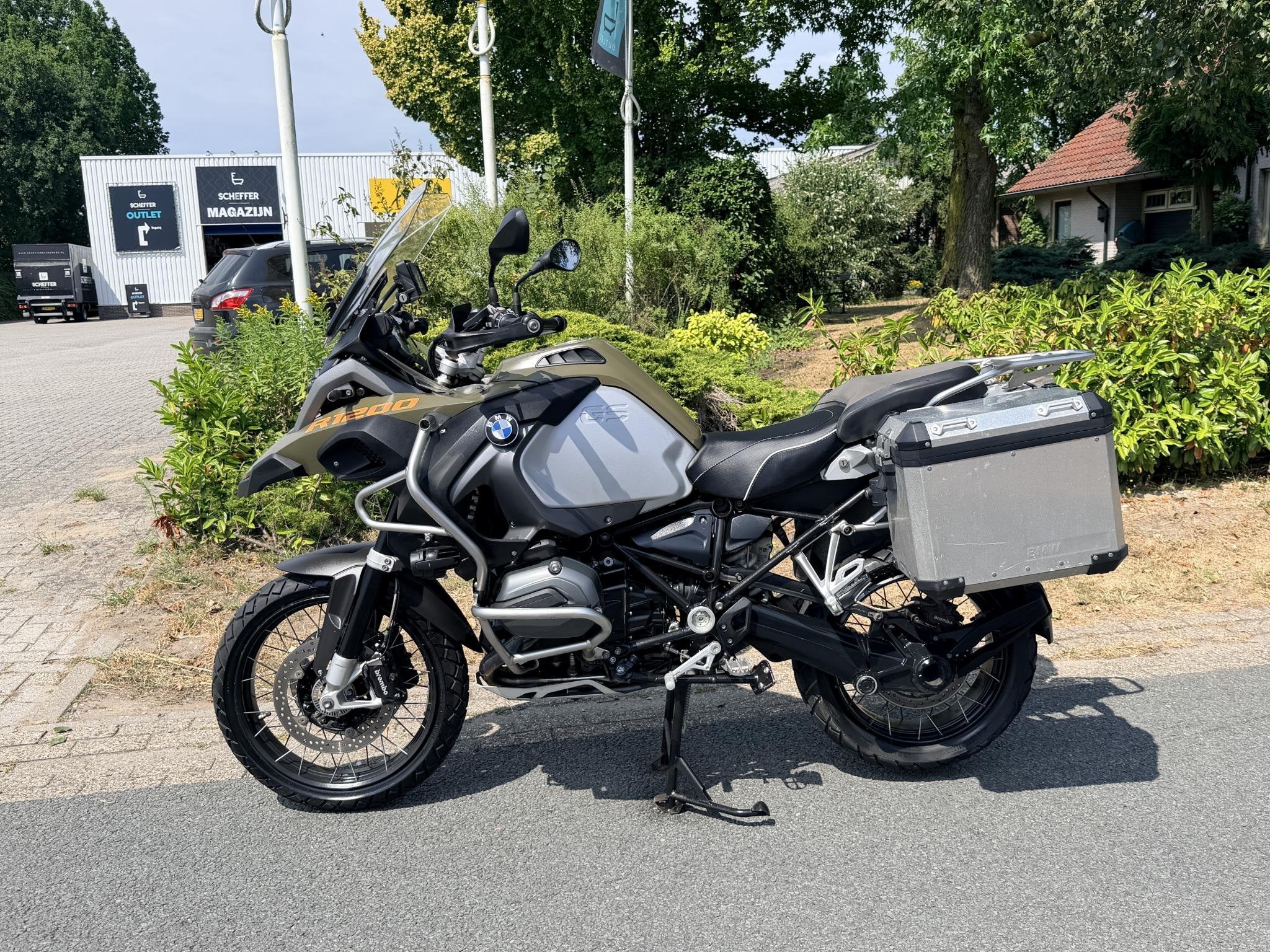 BMW R 1200 GS Adventure Kalamata 125PK ABS•ESA•Navi•Cr, Motoren, ABS, Einsteinlaan 5
2289 CC  Rijswijk, NL, 1170 cc, Meer dan 35 kW