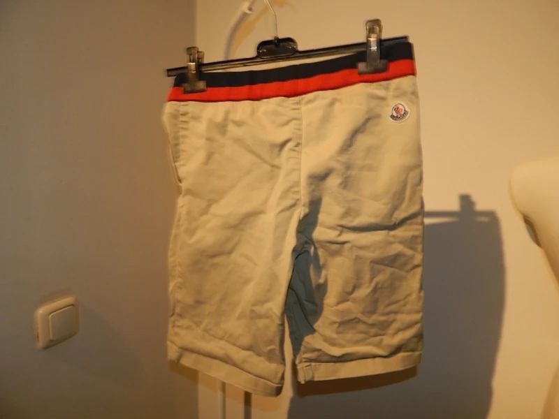 Moncler korte broek elastische merk band embleem achter152, Broek, Moncler, Verzenden, Zo goed als nieuw