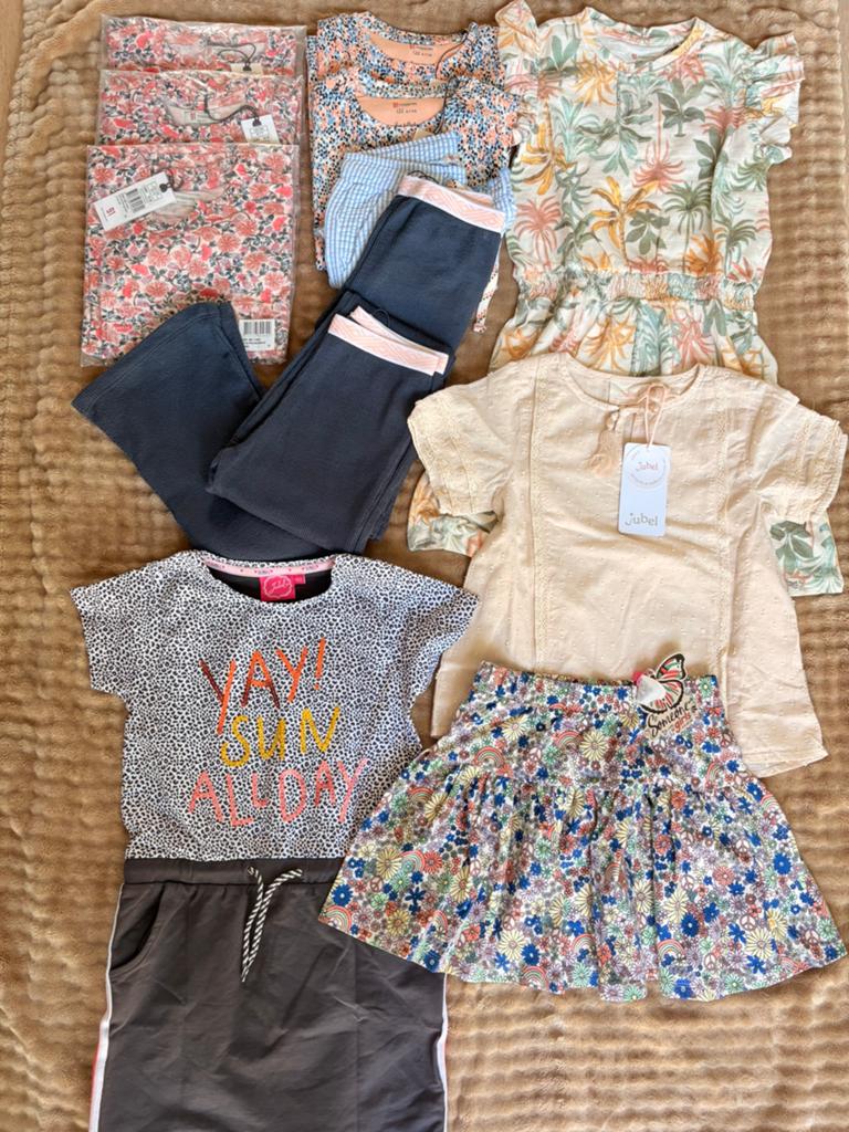 Partij 1 - meidenkleding 122-140 - 27 stuks, Kinderen en Baby's, Ophalen of Verzenden, Nieuw, Maat 128