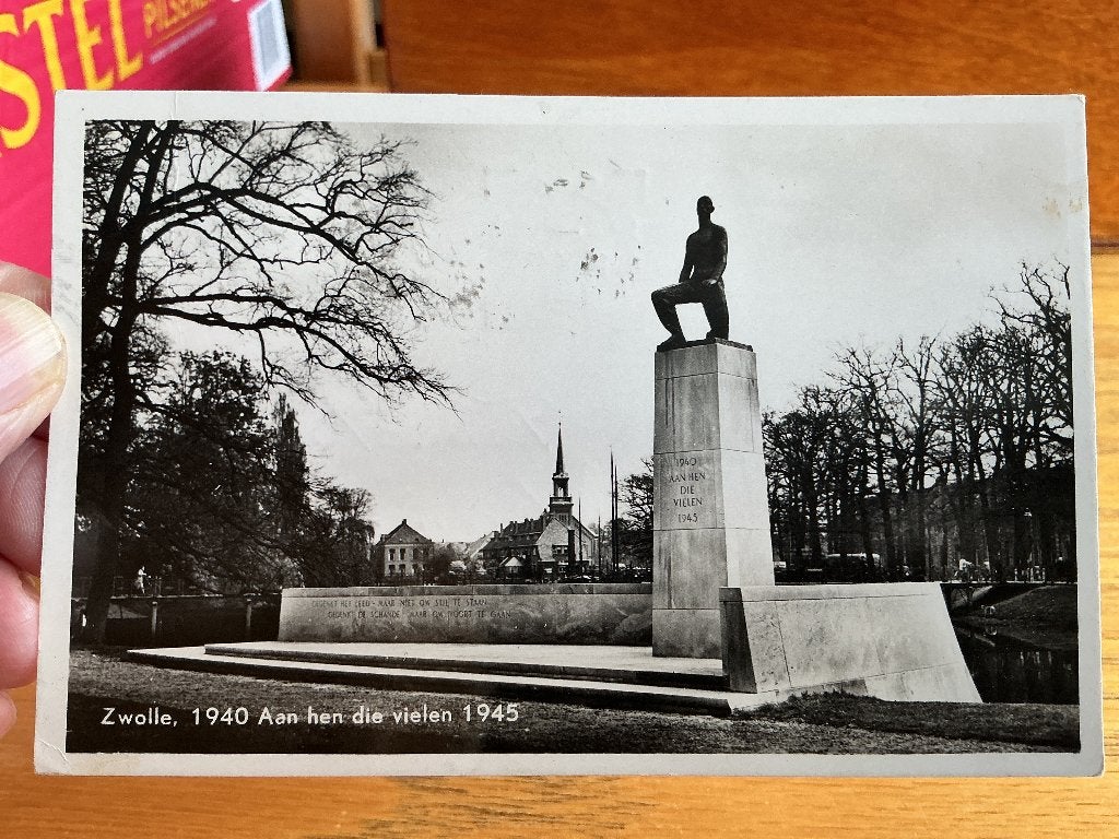 Zwolle aan hen die vielen, Verzamelen, Ansichtkaarten | Nederland, Verzenden, 1940 tot 1960, Gelopen, Overijssel