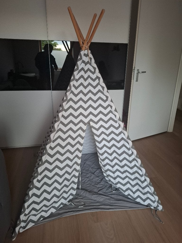 Speeltent, Ophalen, Zo goed als nieuw
