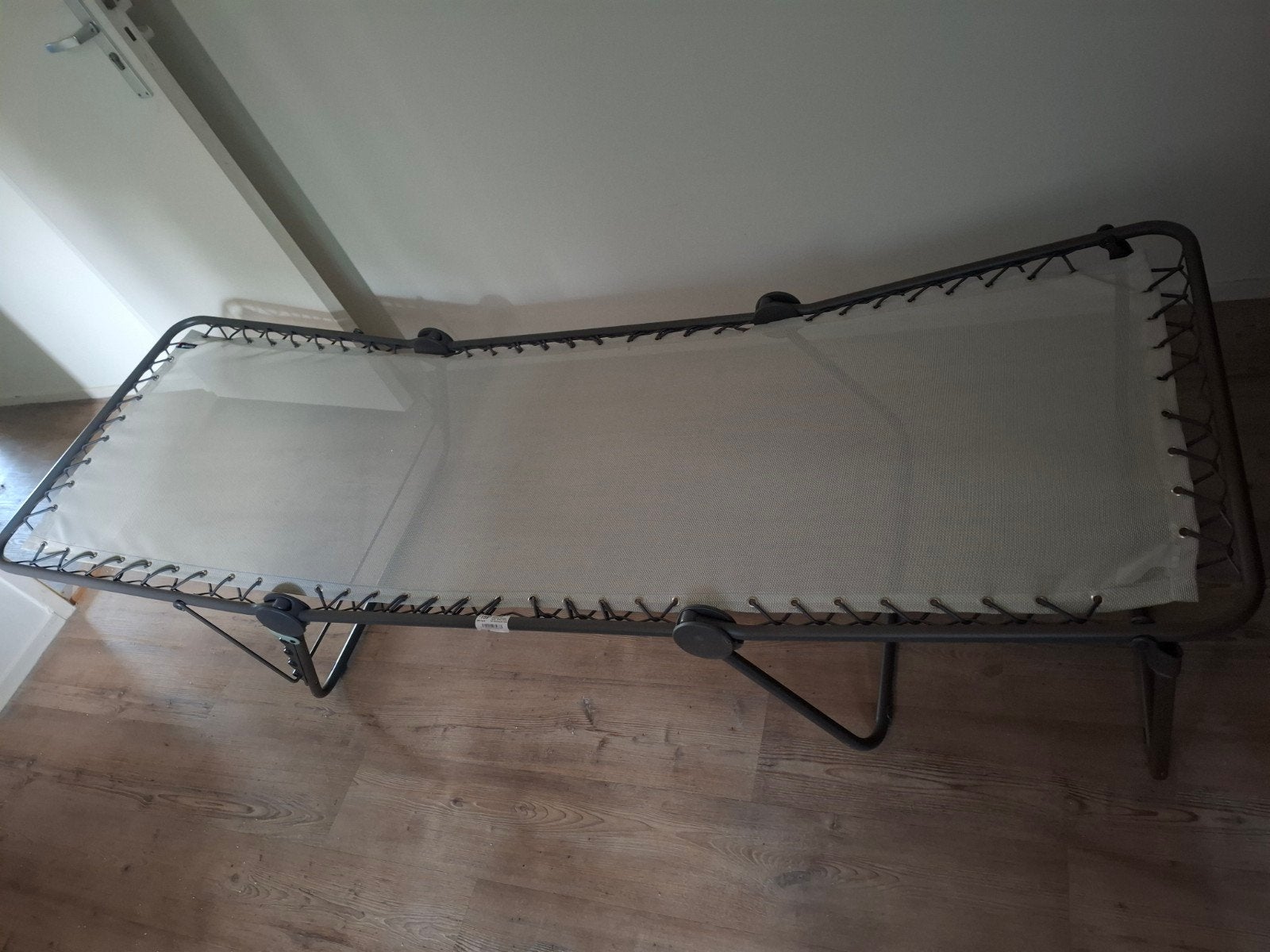 Stretch bed, Verzenden