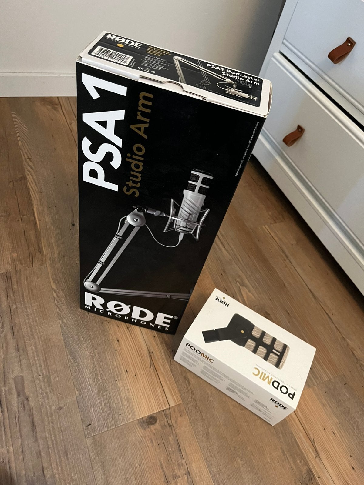 Rode pod mic [aankoop bewijs], Muziek en Instrumenten, Ophalen of Verzenden, Zo goed als nieuw, Studiomicrofoon
