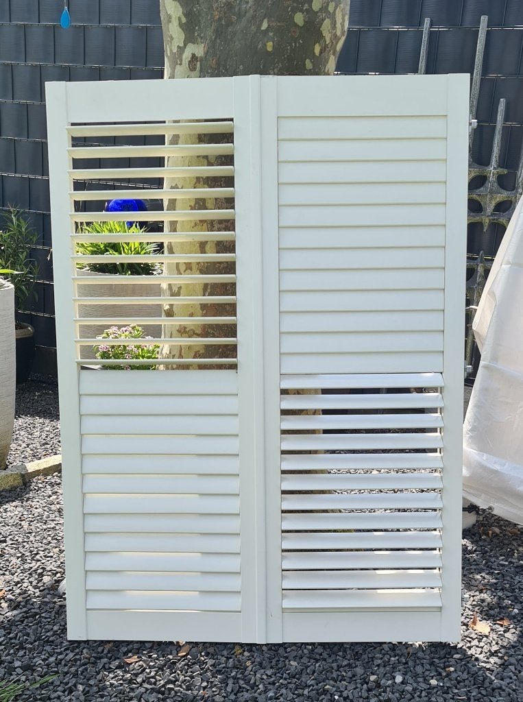 Hoge kwaliteit witte raam shutters met verstelbare lamellen, Wit, Zo goed als nieuw, 140 cm, 102 cm