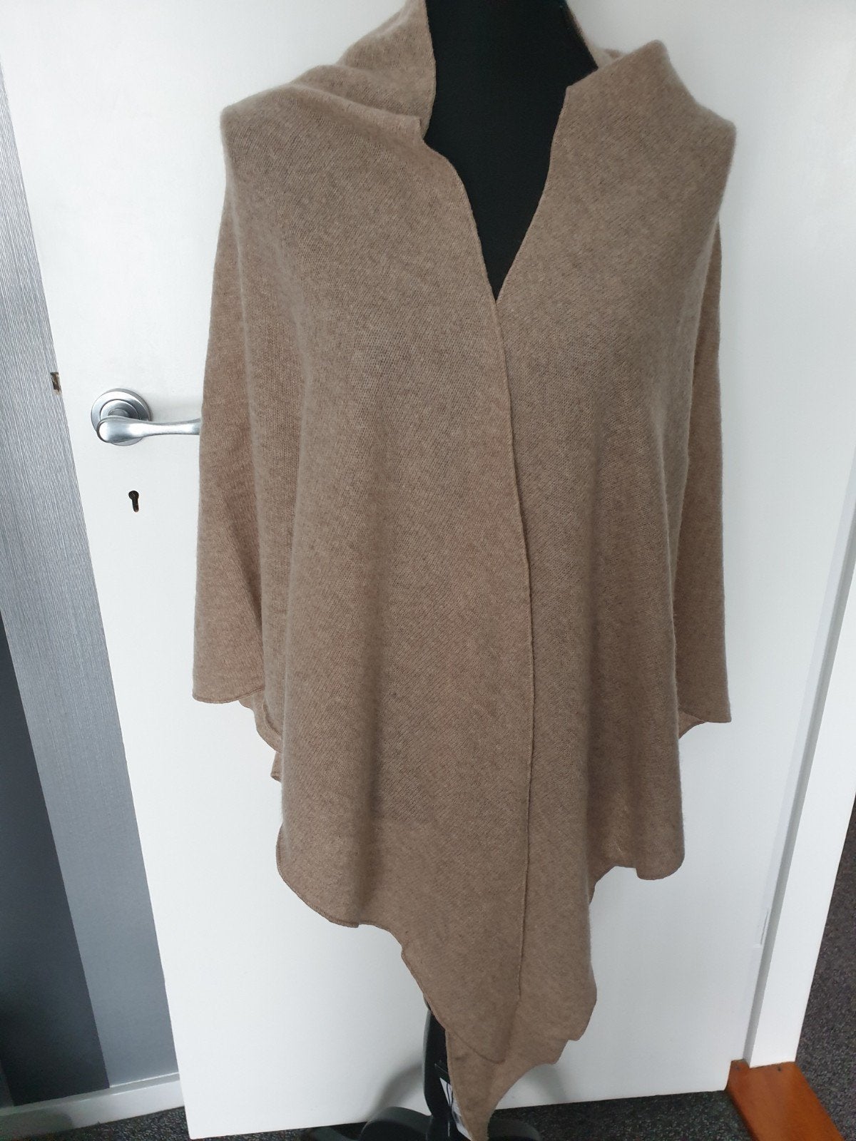 Repeat cashmere driehoek omslagdoek, Kleding | Dames, Repeat, Verzenden, Maat 46/48 (XL) of groter, Nieuw