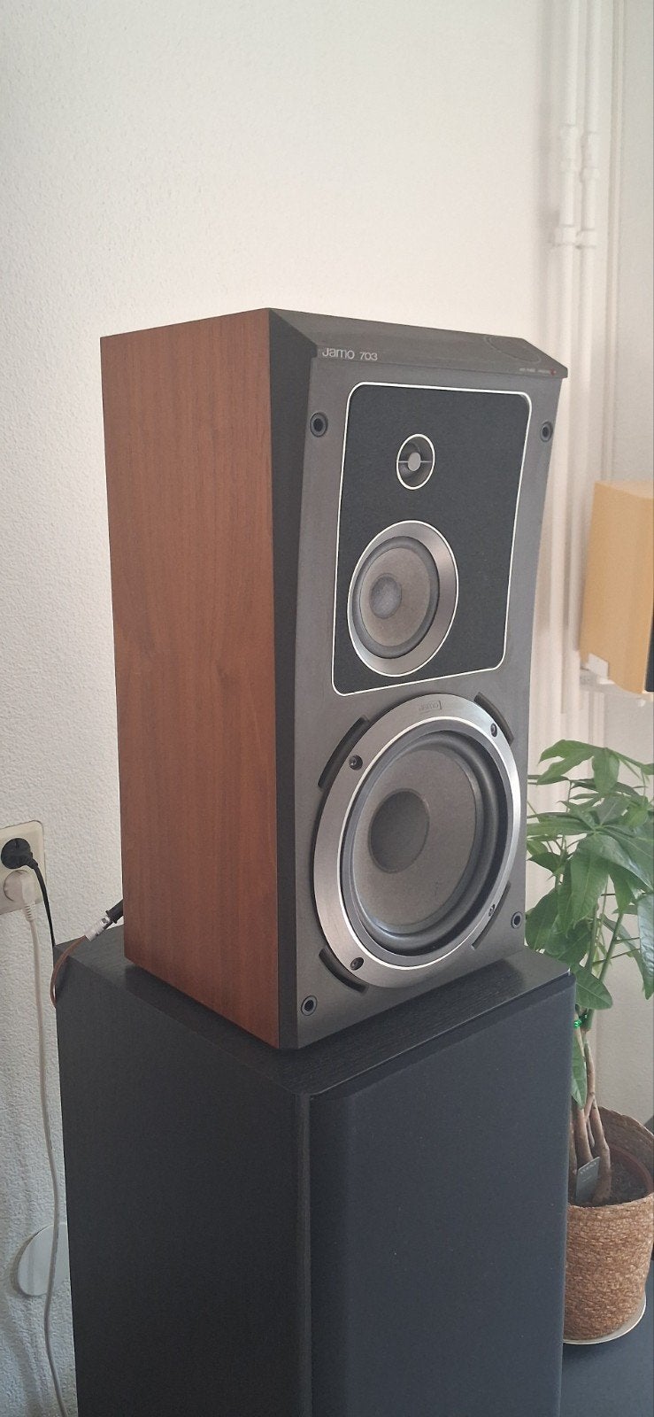 Jamo 703 luidsprekers uit de professionele Serie, Audio, Tv en Foto, Luidsprekers, Ophalen, Stereo speakers, 120 tot 150 watt