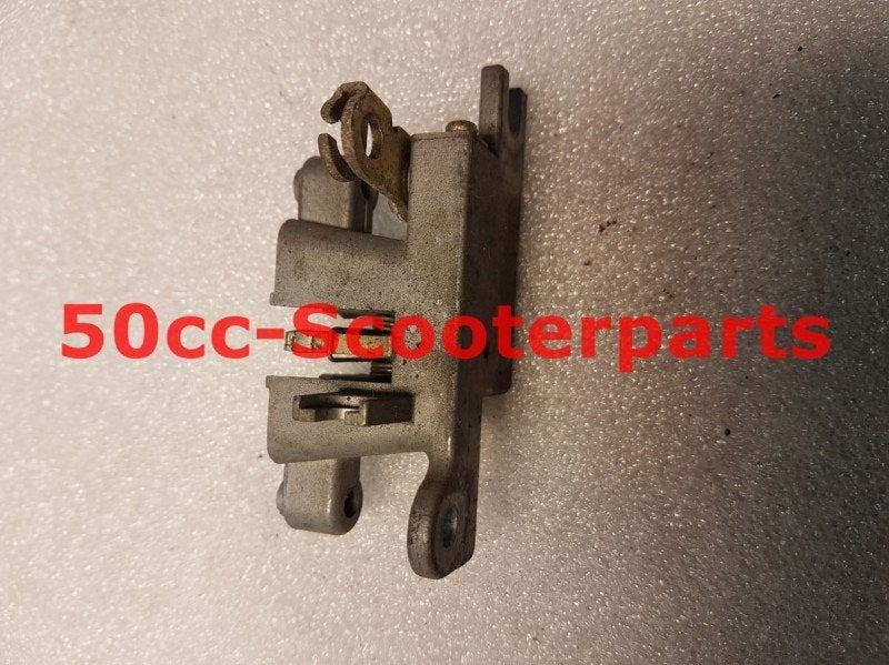 Zadelslot Kymco New Dink 77235-Kkc4-80A Gebruikt, Ophalen of Verzenden