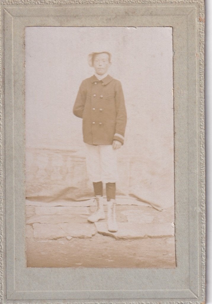 Antieke CDV Foto Jongen in Uniform / Matrozenpakje - Ca 1900, Gebruikt, Verzenden, Foto, Voor 1940