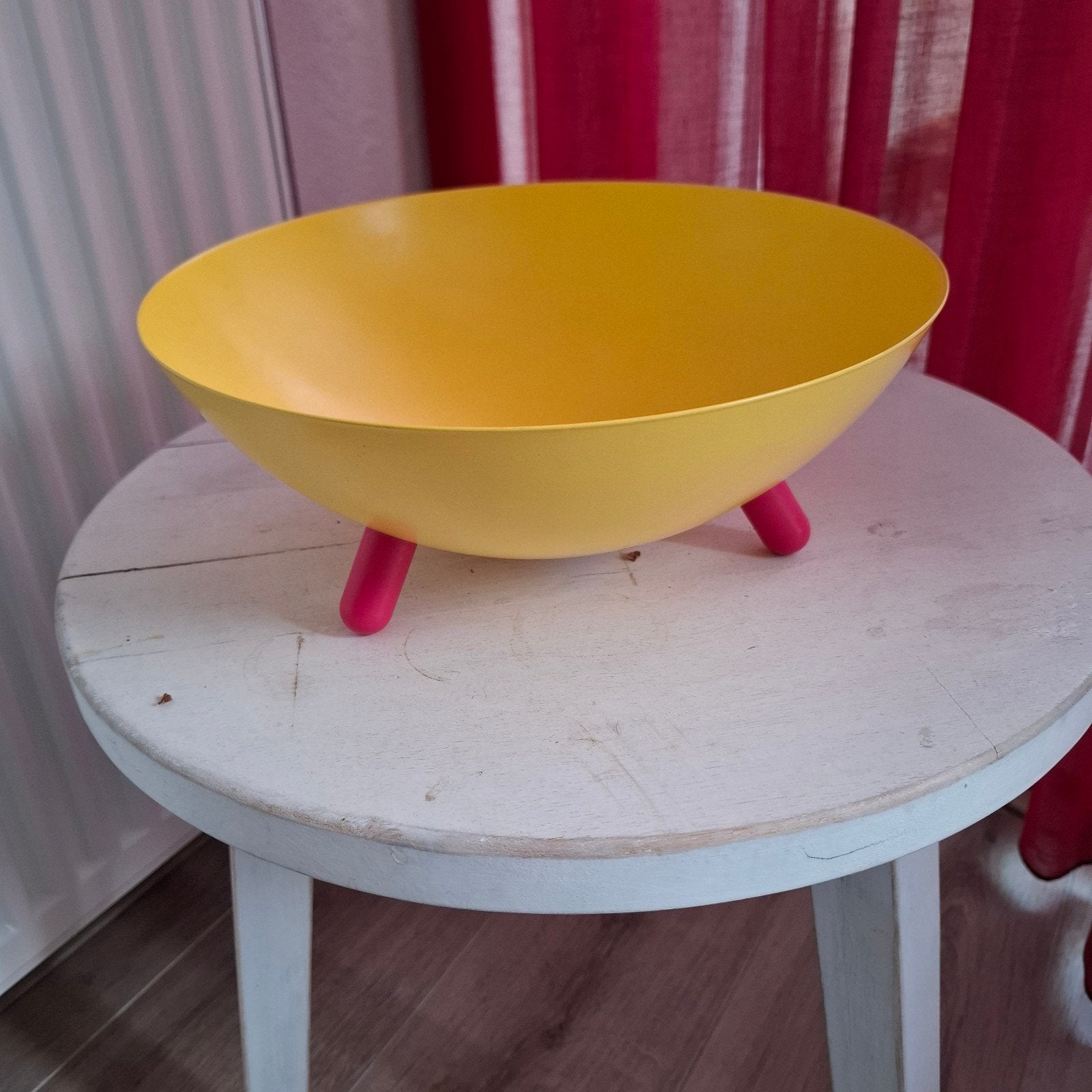 IKEA PS 2013 fruitschaal Memphis Stijl, Ola Wihlborg, Huis en Inrichting, Kunststof, Op voet, Schaal, Rond
