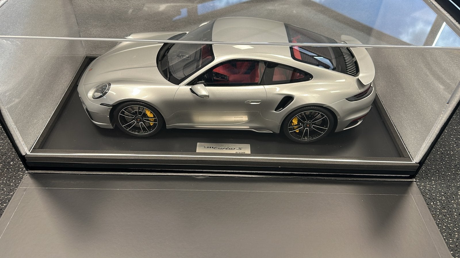Porsche 911 Turbo S GtSpirit schaal 1:8 modelauto, Ophalen of Verzenden, Nieuw, Auto