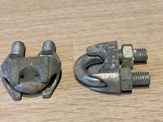 Nr.374: Klemmen voor staalkabel 2st, Ophalen of Verzenden, Zo goed als nieuw
