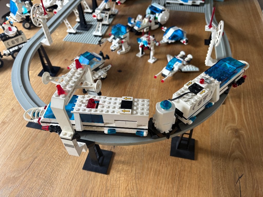 Space lego oud 15 x oa 6990, 6932, 6953, 6670, 6893, etc., Kinderen en Baby's, Speelgoed | Duplo en Lego, Gebruikt, Lego, Complete set
