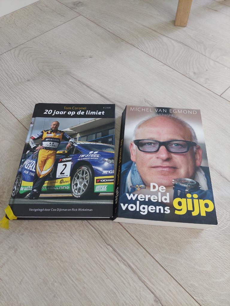 Tom Coronel en Rene van der Gijp, Ophalen, Zo goed als nieuw, Lopen en Fietsen