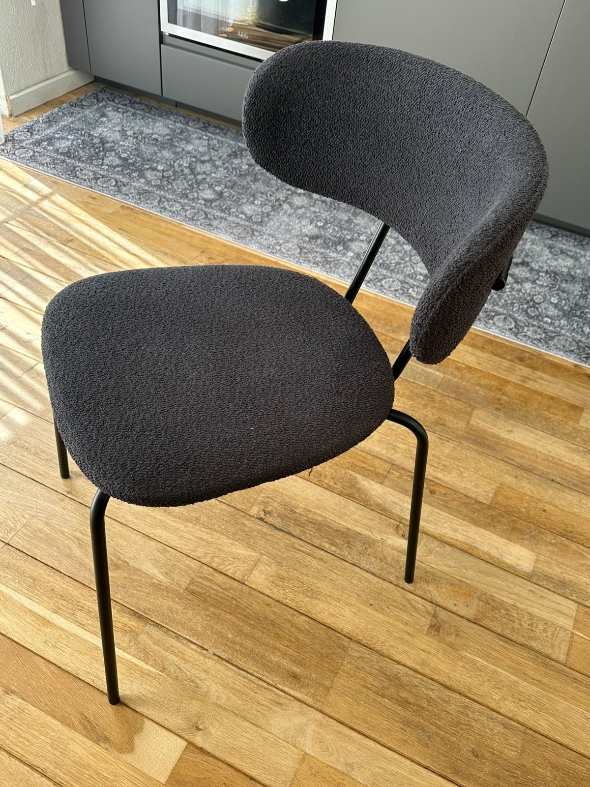 Eetkamer stoel zwart 4 STUKS, Ophalen, Zo goed als nieuw, Zwart, Vier