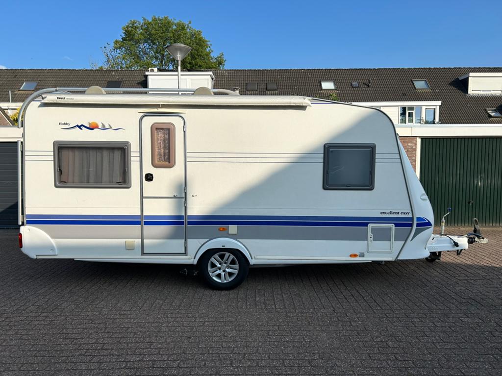 Hobby 460 ufe excellent easy met airconditioning 2005, Caravans en Kamperen, Caravans, Rondzit, Hobby, Airco, Particulier