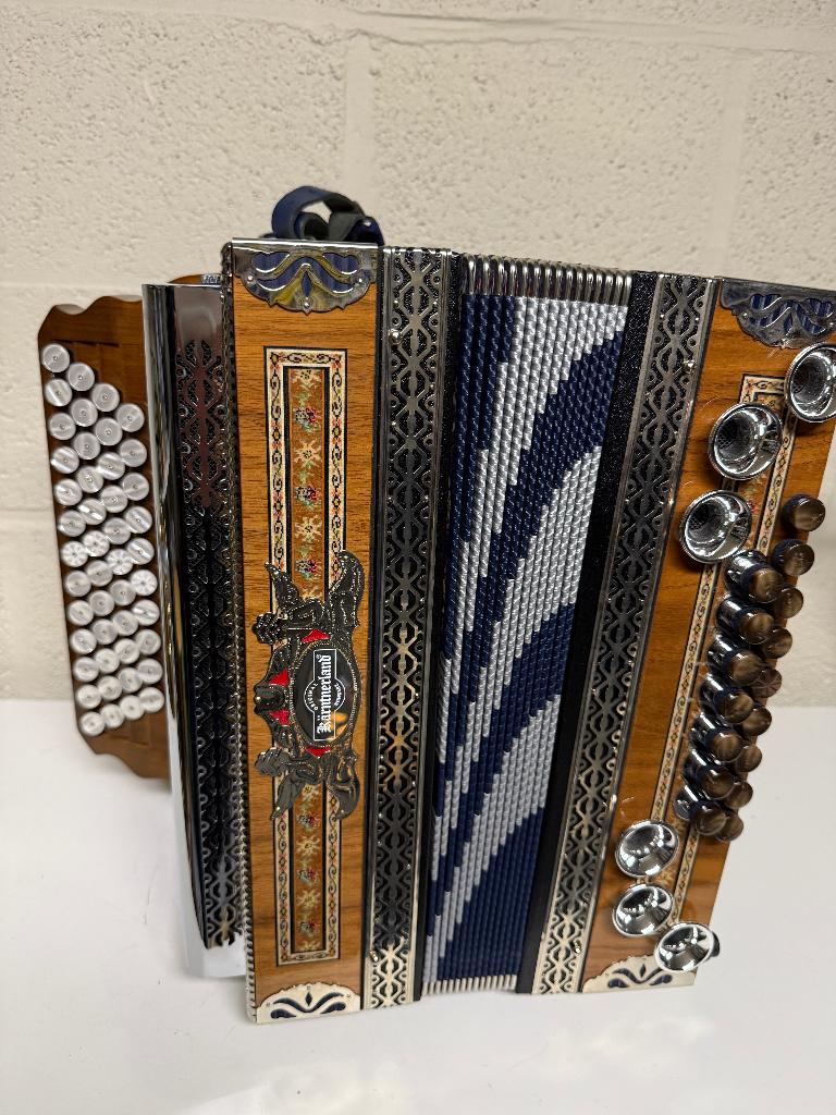 Steirische Kärntnerland Harmonika Model edelhout edition, Muziek en Instrumenten, Accordeons, Overige merken, Overige formaten