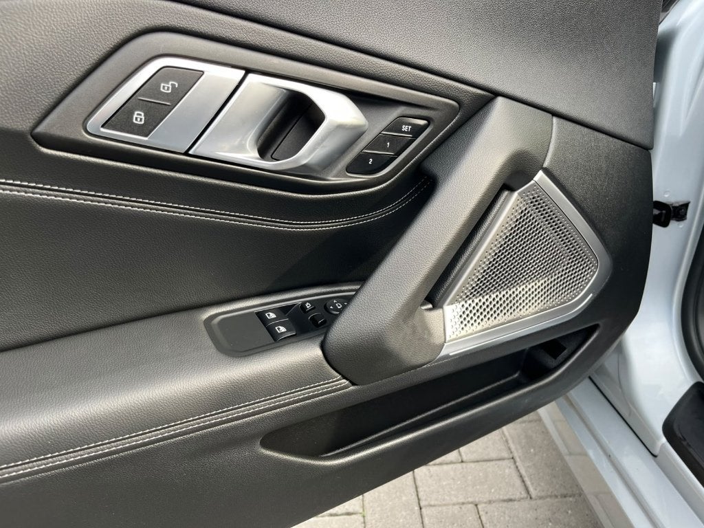 Foto 18 van BMW Z4 Sdrive20i 197pk Aut 2021 M Sport Grijs FULL OPTIONS