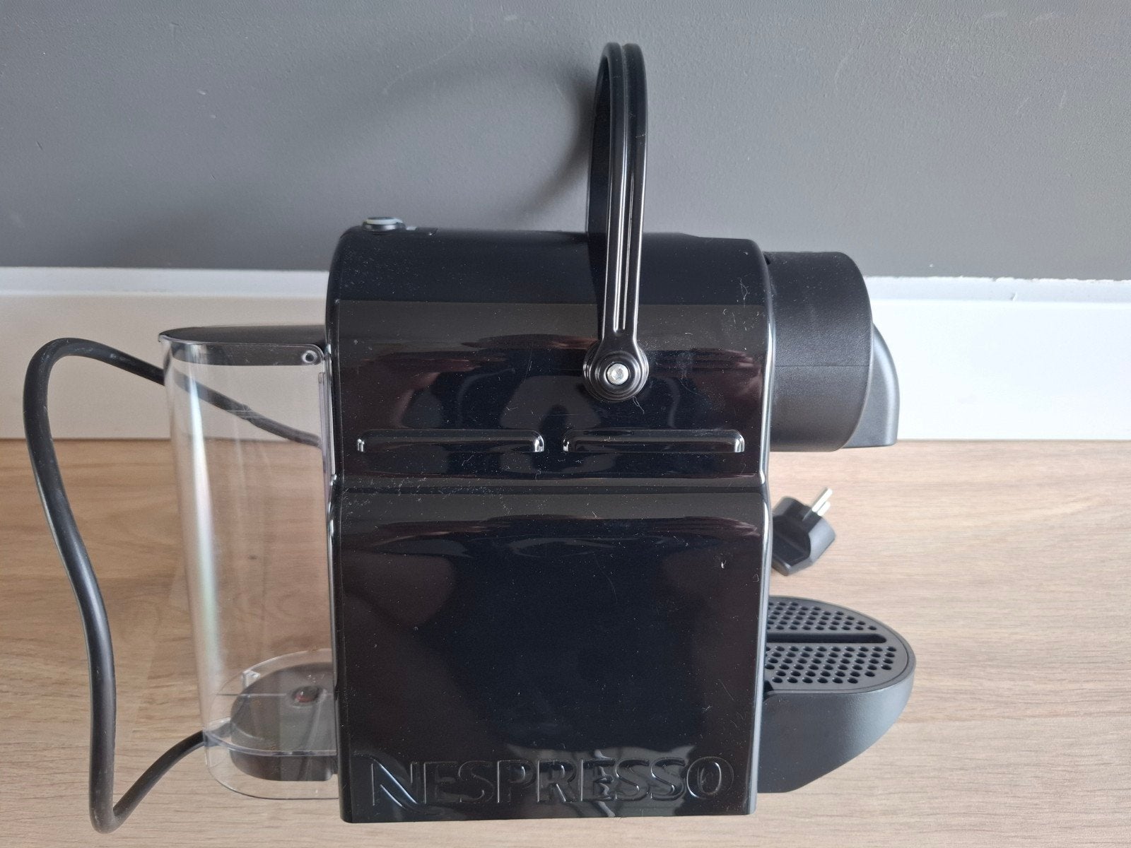 Nespresso Magimix Inissia Koffiezetapparaat Zwart, Witgoed en Apparatuur, Espresso apparaat, Ophalen of Verzenden, Zo goed als nieuw