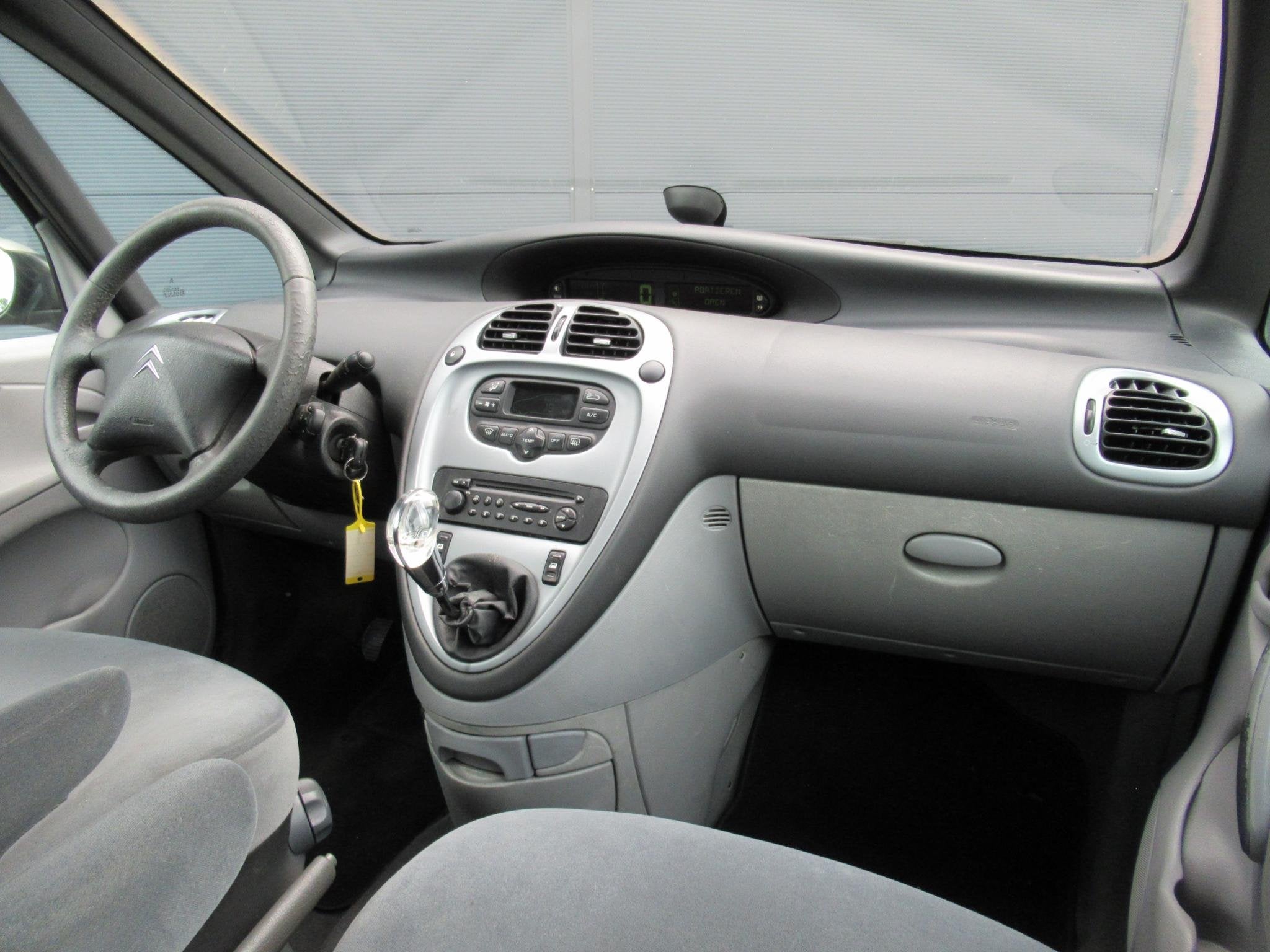 Citroen Xsara Picasso 1.6i-16V Caractère | Cruise control |, Auto's, Citroën, Voorwielaandrijving, 4 cilinders, Beige, Handgeschakeld