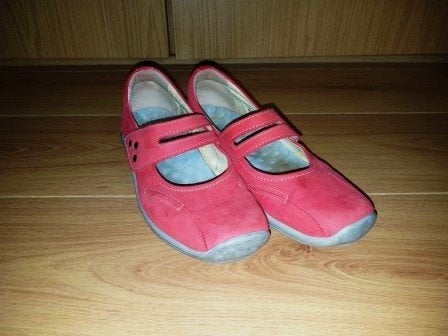 Wolky mt.38 bandschoenen rood-roze leer met rubber zool, Wolky, Schoenen met lage hakken, Ophalen of Verzenden, Roze