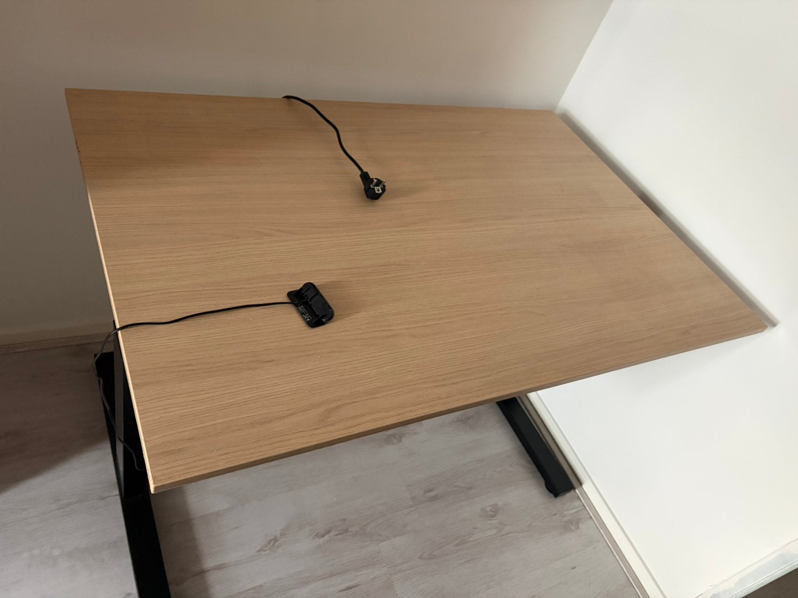 Ongebruikte zit-sta bureau eiken Vepa, Ophalen, Zit-sta bureau, 120 cm, Hout