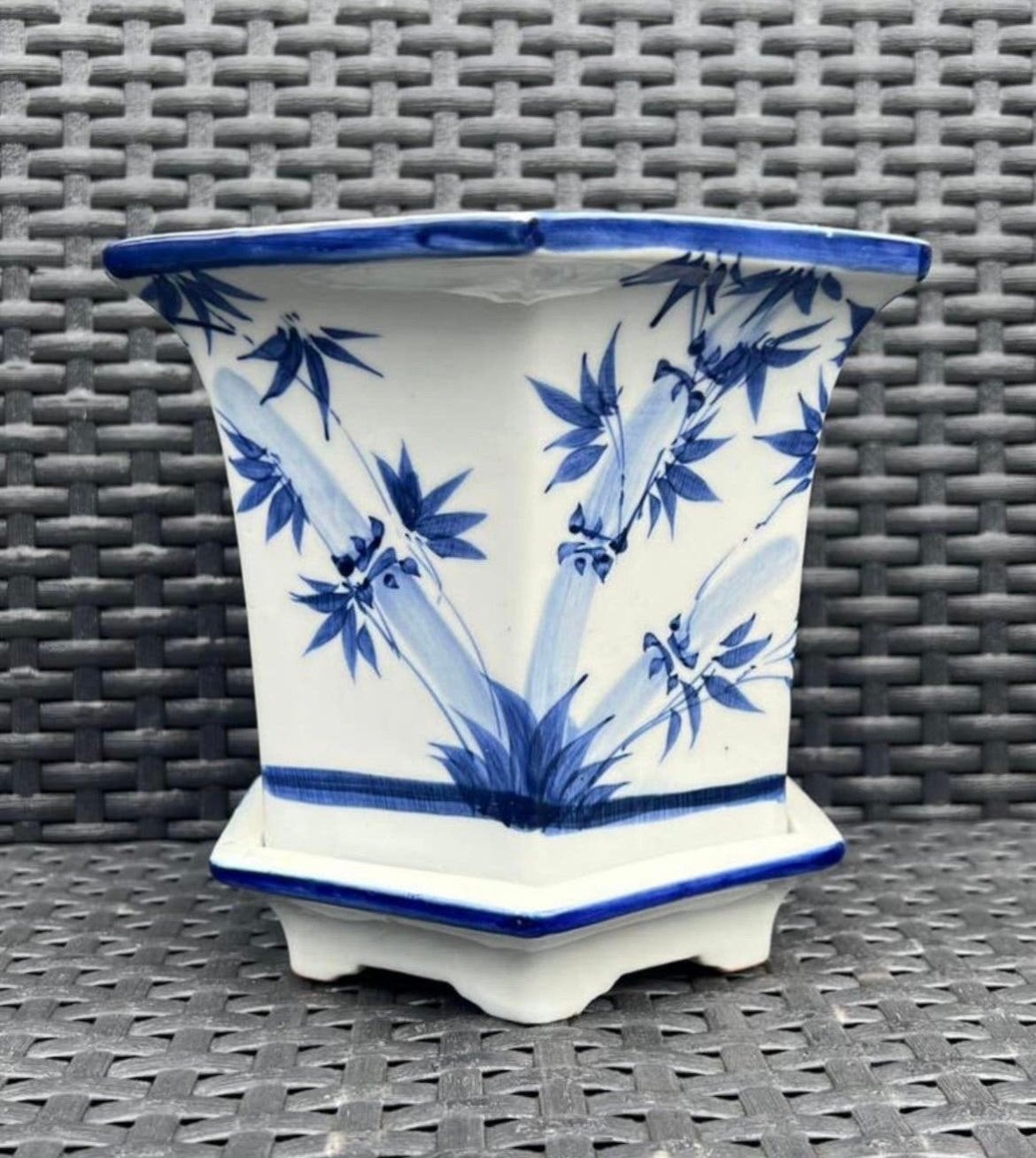 Bonsai pot + onderzetter blauw gedecoreerd porselein 18,5x16, Overige materialen, Ophalen of Verzenden, Zo goed als nieuw, Overige vormen