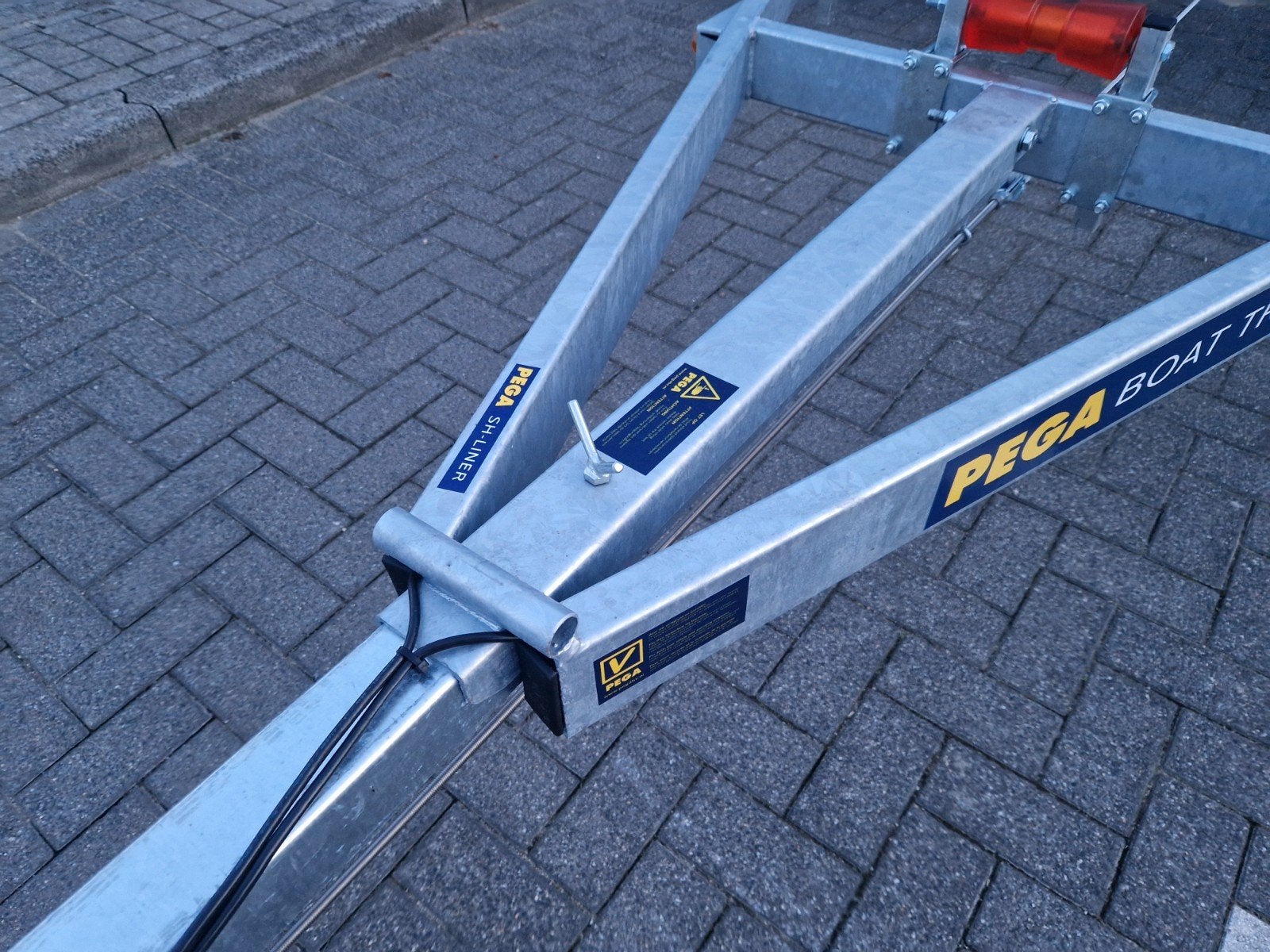 Pega SH 1350/600 geremde kanteltrailer uit voorraad !!!!, Watersport en Boten, Minder dan 1500 kg, Verstelbare verlichting, 6 tot 9 meter
