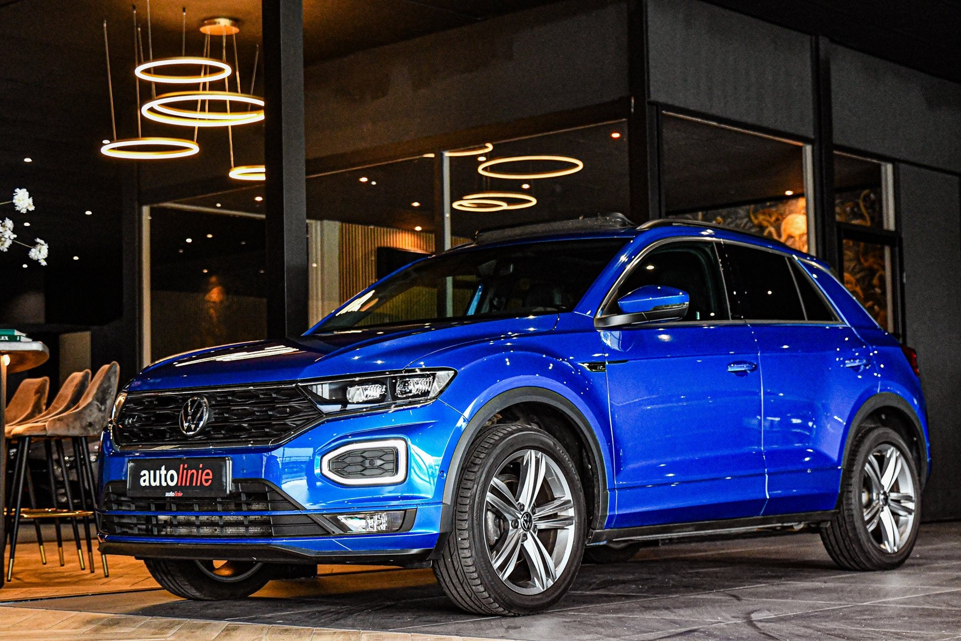 Volkswagen T-Roc 1.5 TSI 2x R-Line, Pano, ACC, Virtual, Came, Auto's, Dealer onderhouden, Zwart, 4 cilinders, 150 pk