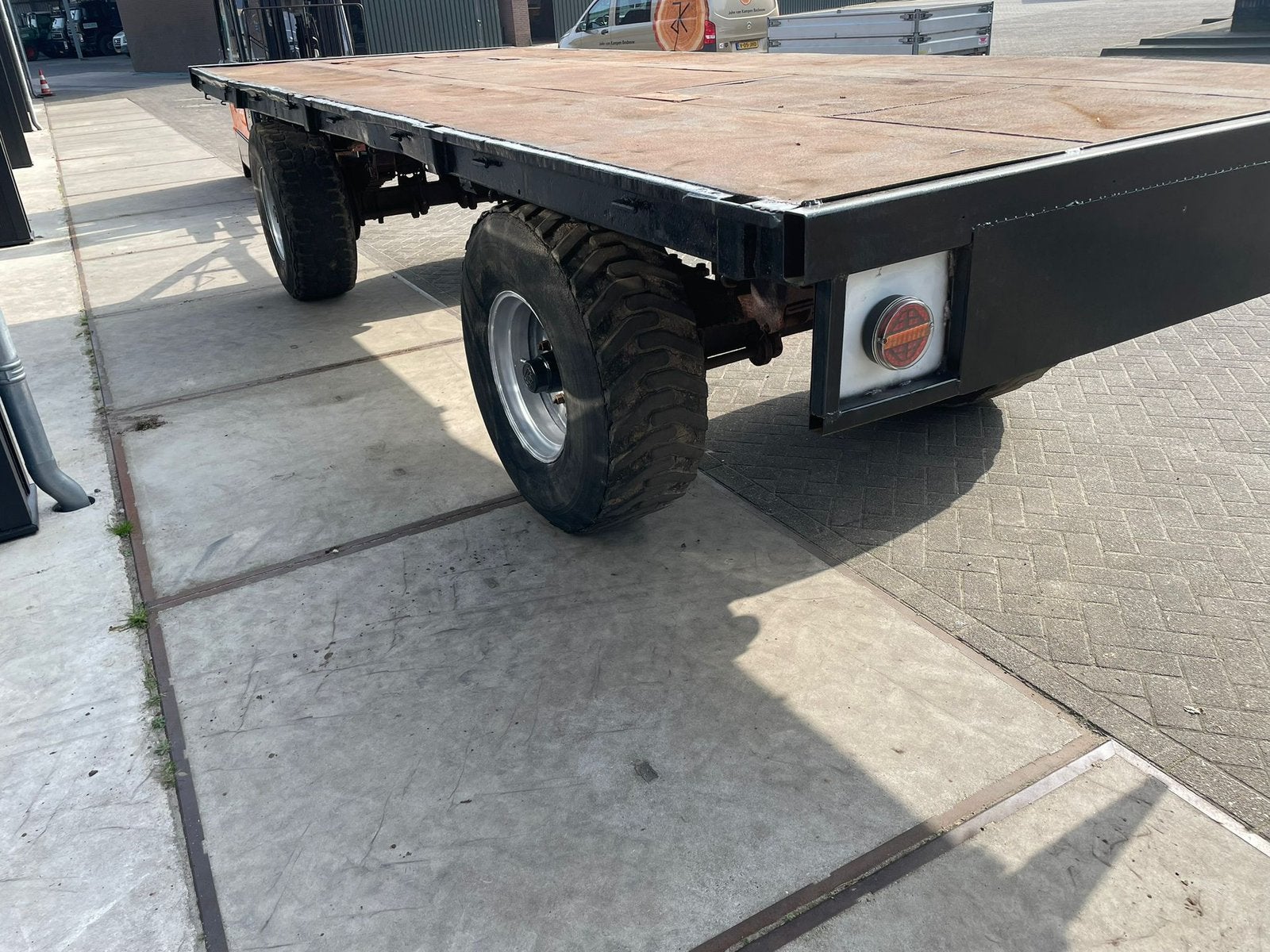 Platte wagen 6 meter, Ophalen, Transport