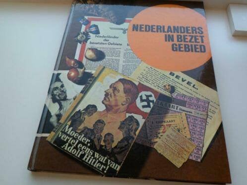 Nederlanders in bezet gebied is een herinneringsboek, Ophalen of Verzenden, Tweede Wereldoorlog, Zo goed als nieuw, Algemeen