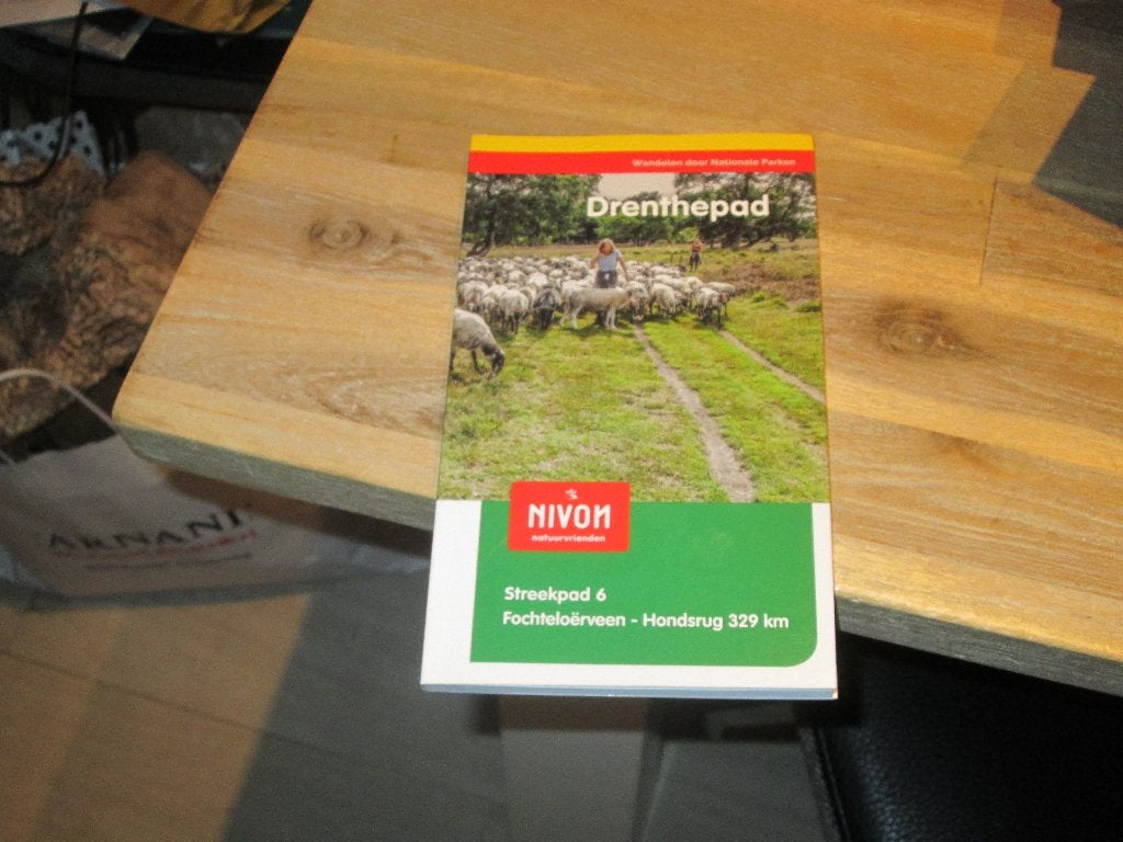NIVON Drenthepad Wandelgids - Streekpad 6, Boeken, Overige merken, Fiets- of Wandelgids, Nieuw, Ophalen of Verzenden