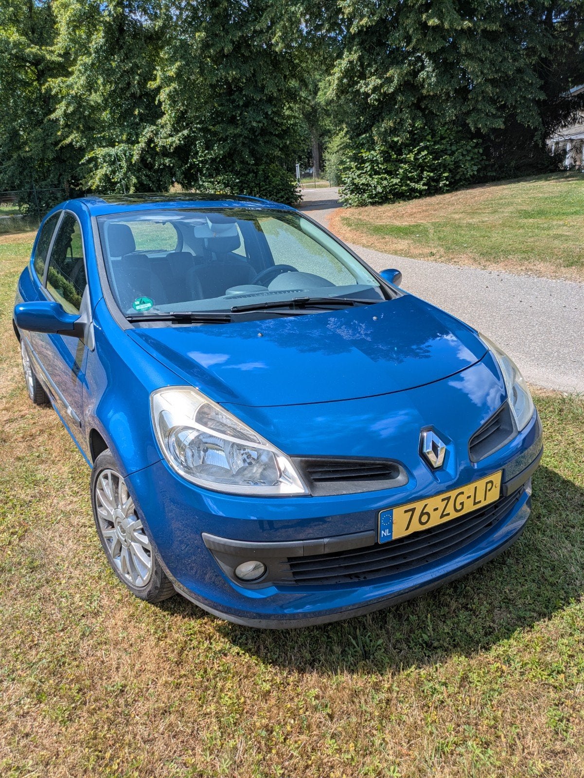 Renault Clio 1.2 3-DRS 2008 Blauw panorama dak 100 pk., Auto's, Renault, Voorwielaandrijving, 535 kg, Zwart, 4 cilinders