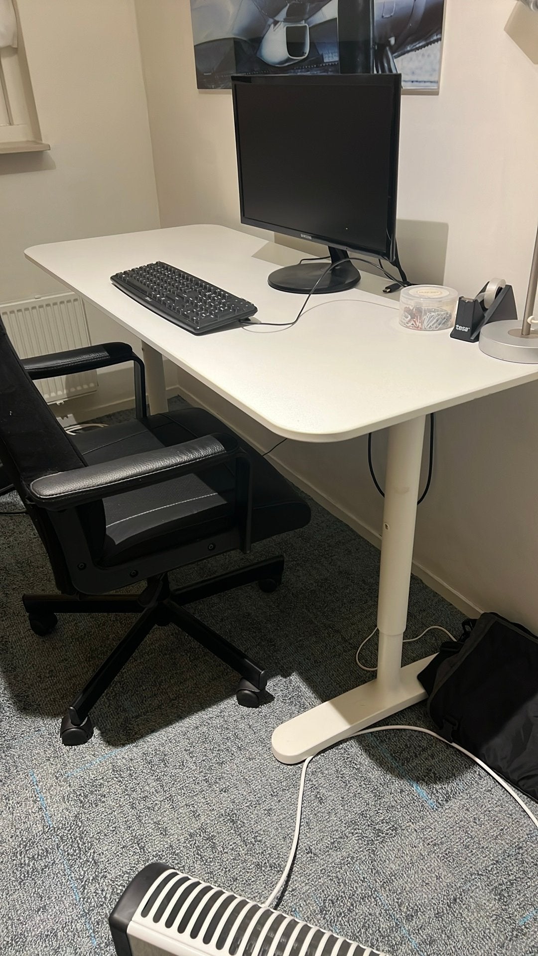 Ikea bekant wit bureau, Ophalen, Gebruikt, Wit