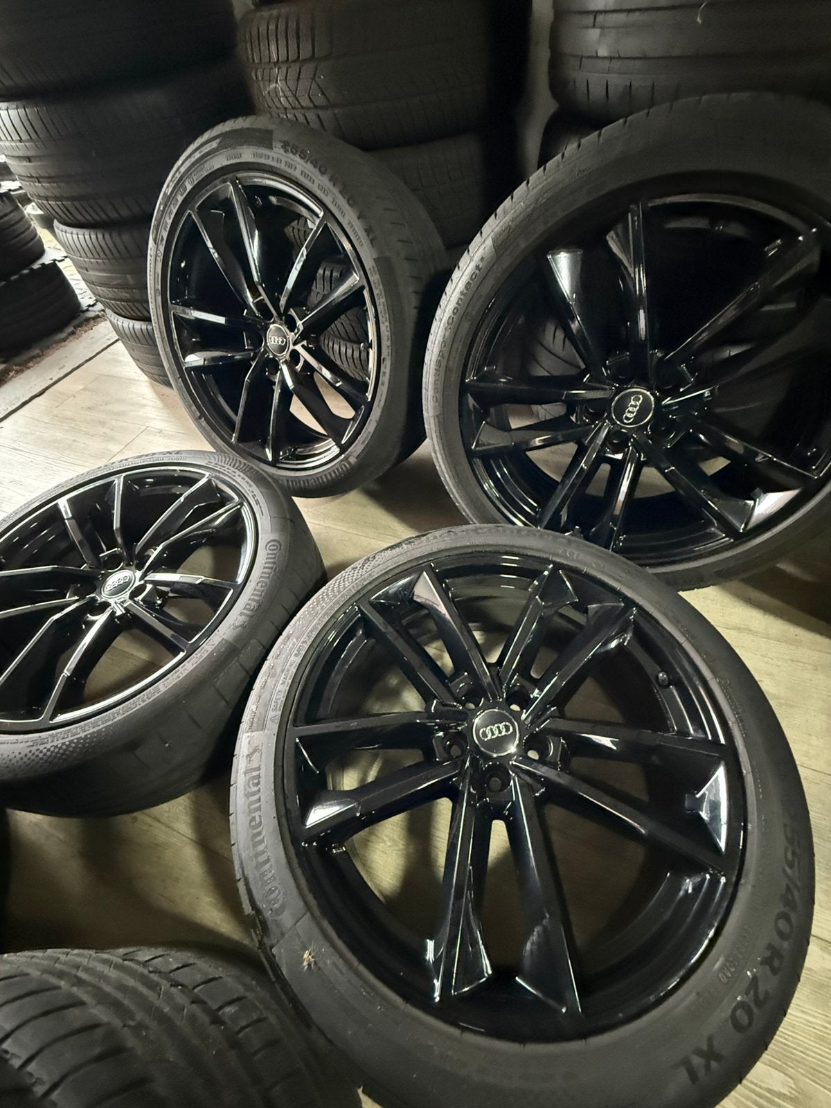 Audi/a7/velgen/20 inch/zomer/zwart/als nieuw, Audi, ----, 255 mm, ----