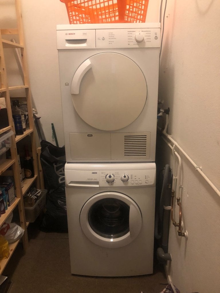 Wasmachine / Wasdroger, Ophalen, 1200 tot 1600 toeren, 4 tot 6 kg, Zo goed als nieuw