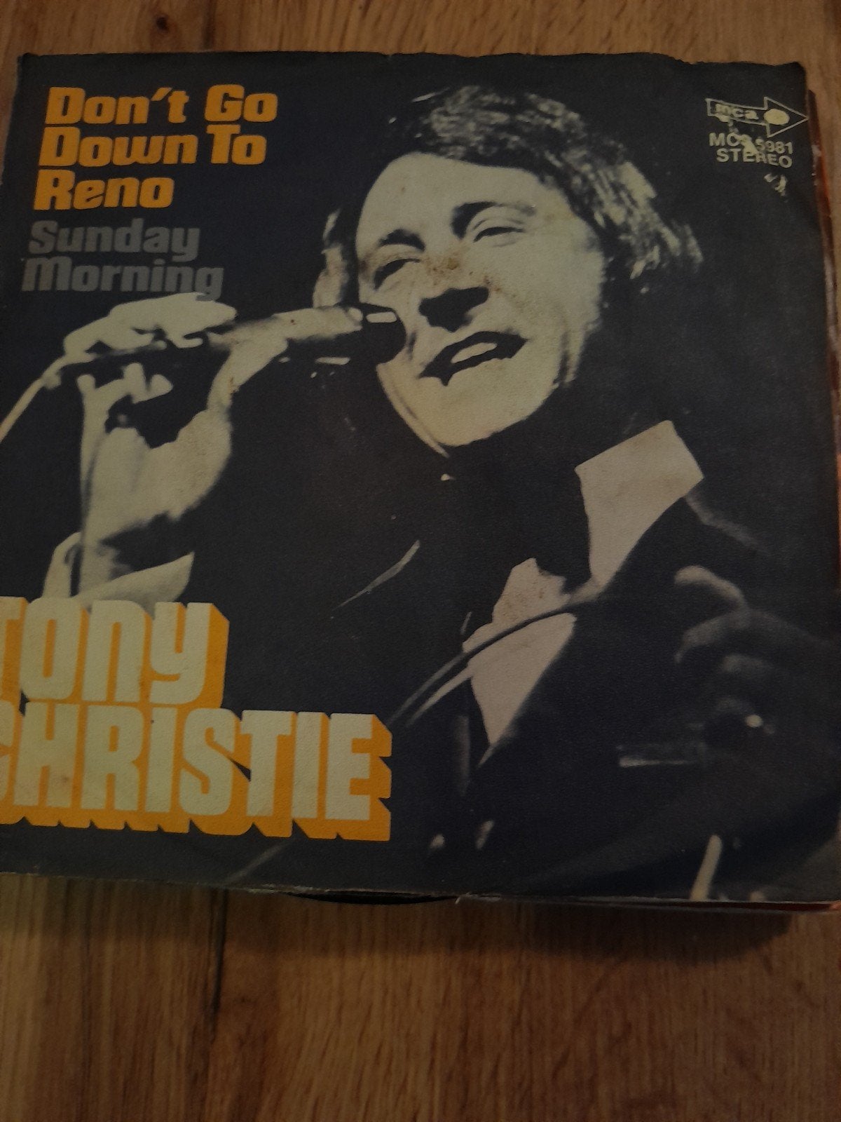 tony christie 7inch don,t go down to reno, Ophalen of Verzenden, Zo goed als nieuw, Pop