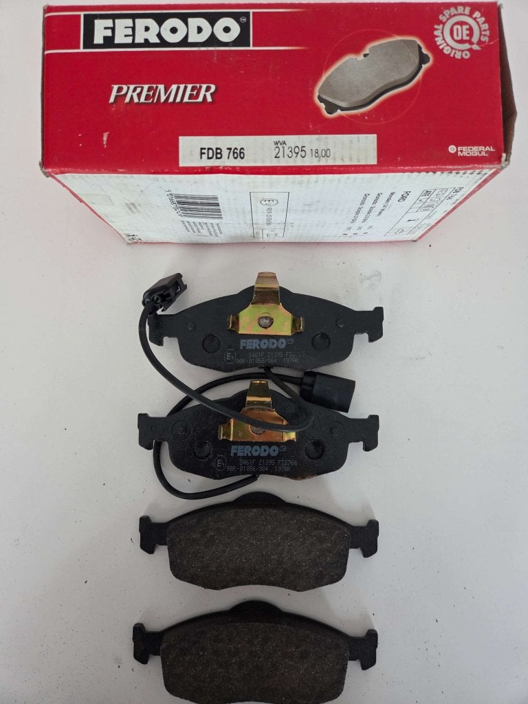 Set Remblokken Ford Sierra Scorpio Mondeo Cougar Transit, Niet ingevuld, Ford USA, Niet ingevuld, Ophalen of Verzenden