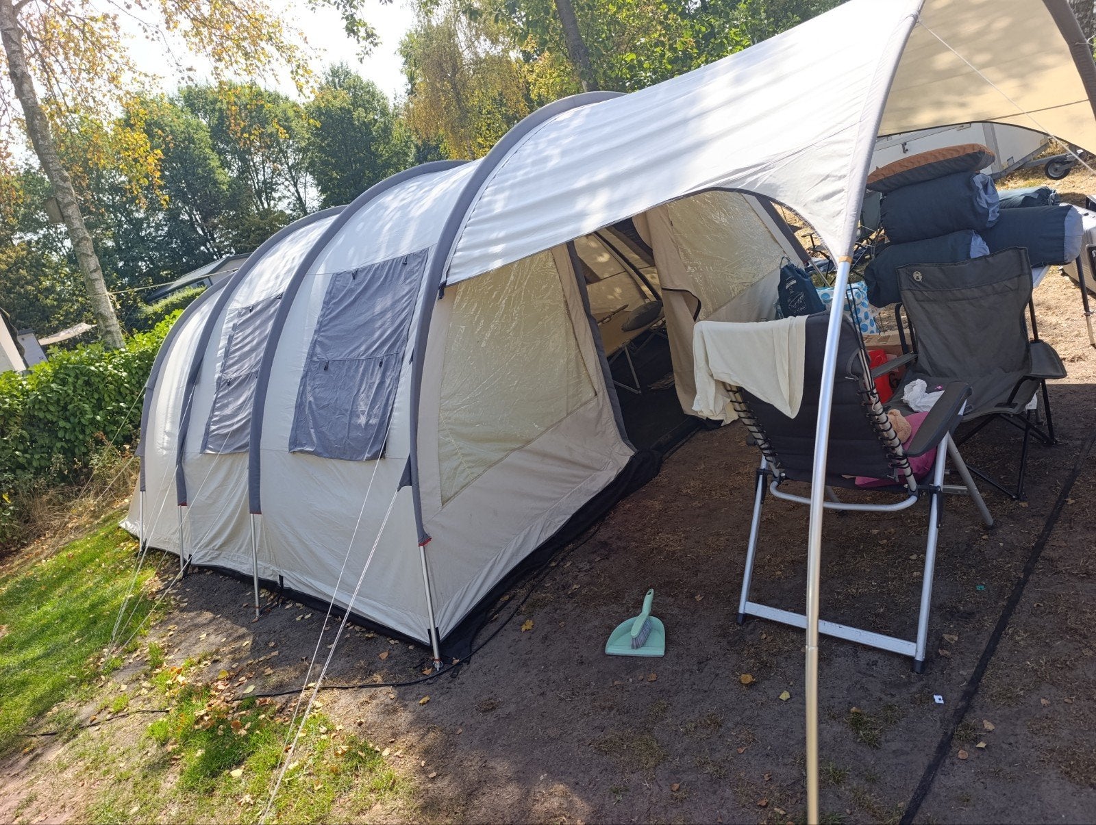 Base Camp Ambato VI Deluxe tunneltent - 6 persoons *KATOEN*, Caravans en Kamperen, Ophalen of Verzenden, Gebruikt, Tot en met 6
