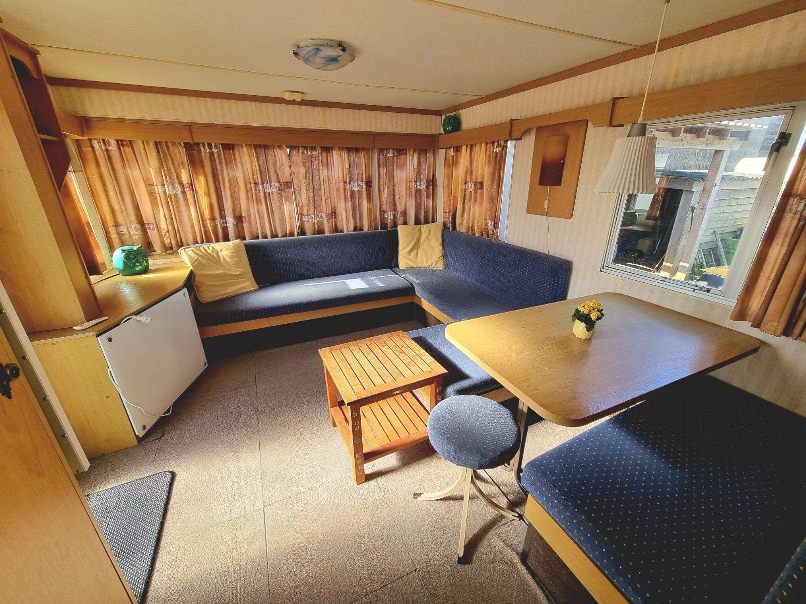 Nette stacaravan met ruime voortent, Ophalen, Gebruikt